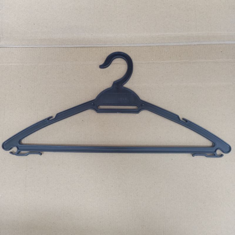 MAXPRO LAUNDRY HANGER CODE 2828 (36 ชิ้น)