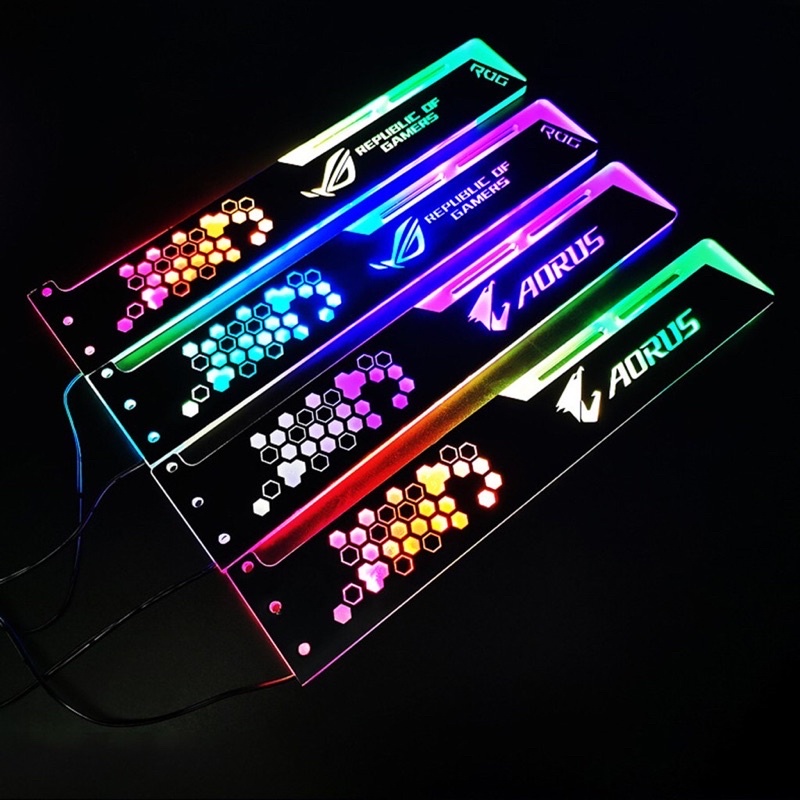ค้ำการ์ดจอมีไฟRGB ใช้ต่อกับกล่องควบคุมไฟ ตัวสินค้าทำมาจากอคริลิค ขนาด28CM ใช้ได้กับกล่องCOOLMAN และ TSUNAMI ราคา189 บาท
