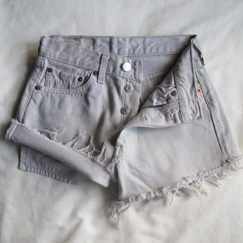 LEVI'S 501  (Original) จาก styledenim_