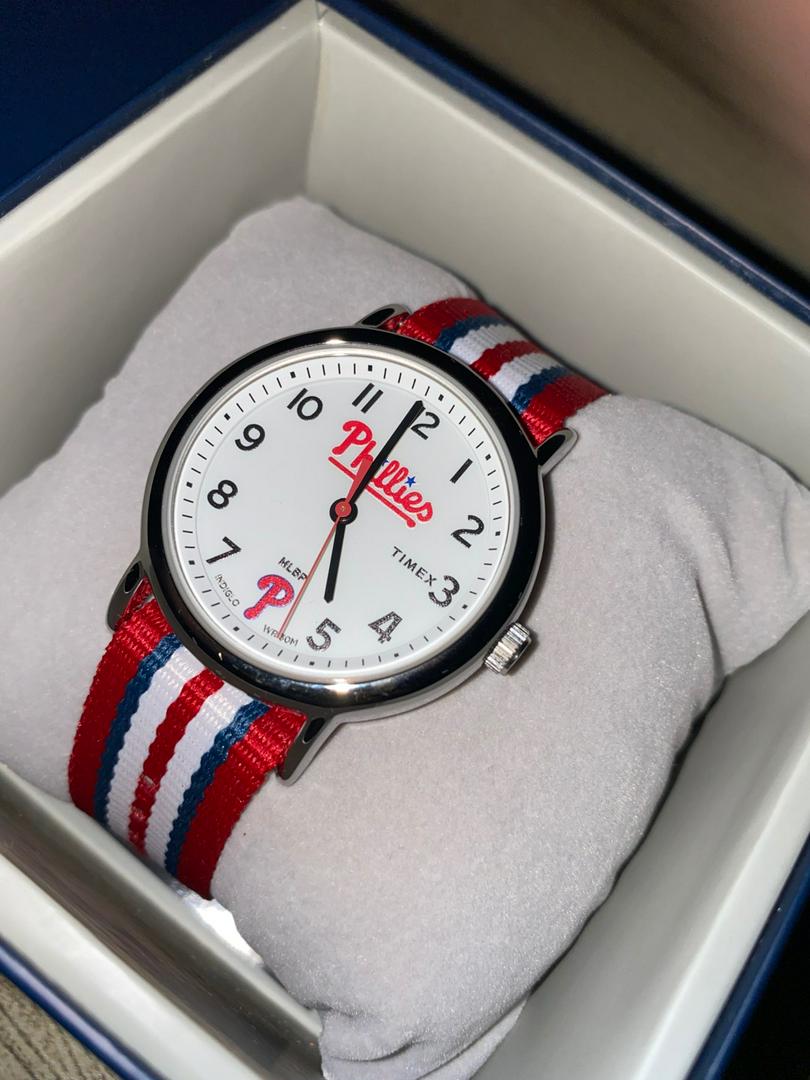 Timex TW2T55100 Weekender MLB Tribute Collection  นาฬิกาข้อมือผู้ชายและผู้หญิง สีแดง/ขาว | Shopee Thailand