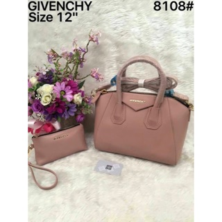 กระเป๋า Givenchy 12"