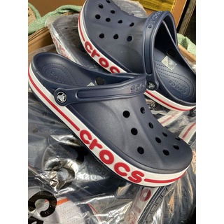 รองเท้าแตะ CROCS รุ่นใหม่ล่าสุด