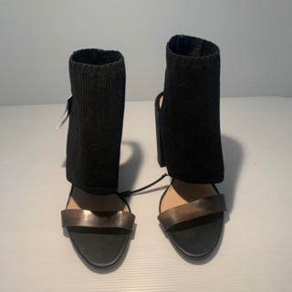 รองเท้าส้นสูง บูท zara ซื้อจาก japan มือ1