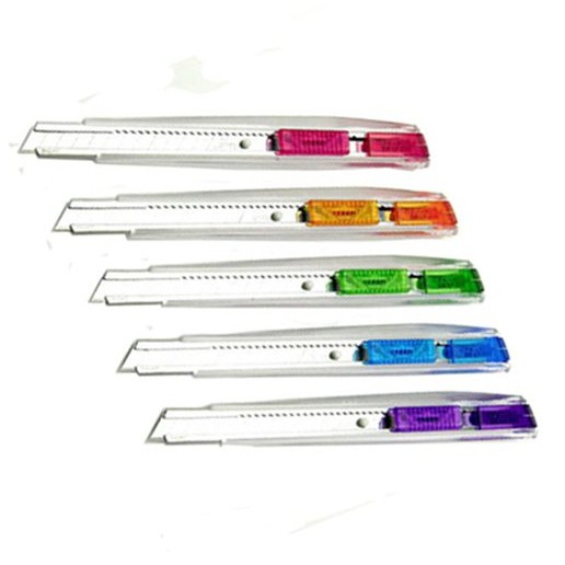 มีดคัตเตอร์ NT iA-300 RP