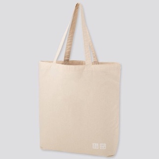 สินค้าพร้อมส่ง กระเป๋า ECO SIZE M  ถุงผ้าของแท้จาก Shop ยูนิโคล่ ถุงผ้ารักษ์โลก ใส่ใจสิ่งแวดล้อม