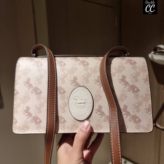 (แท้ 💯%‼ Factory) COACH 88343 CAMILLE CROSSBODY WITH HORSE AND CARRIAGE PRINT AND ARCHIVE PATCH