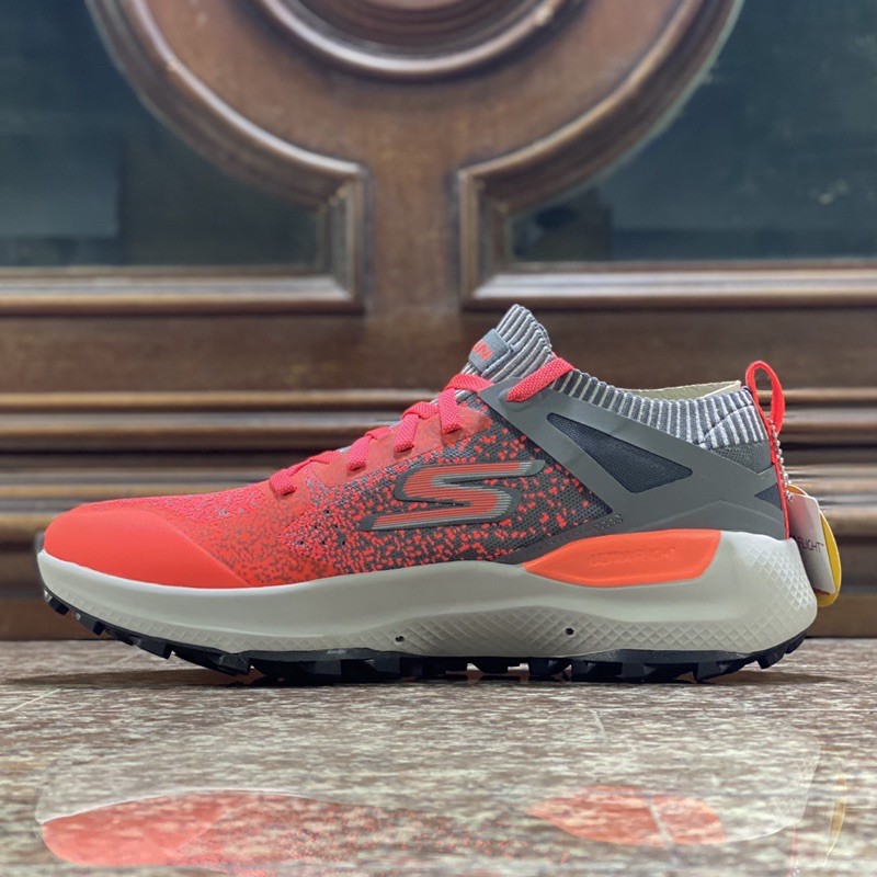 Skechers GOrun MaxTrail 5 Ultra M10.5US
