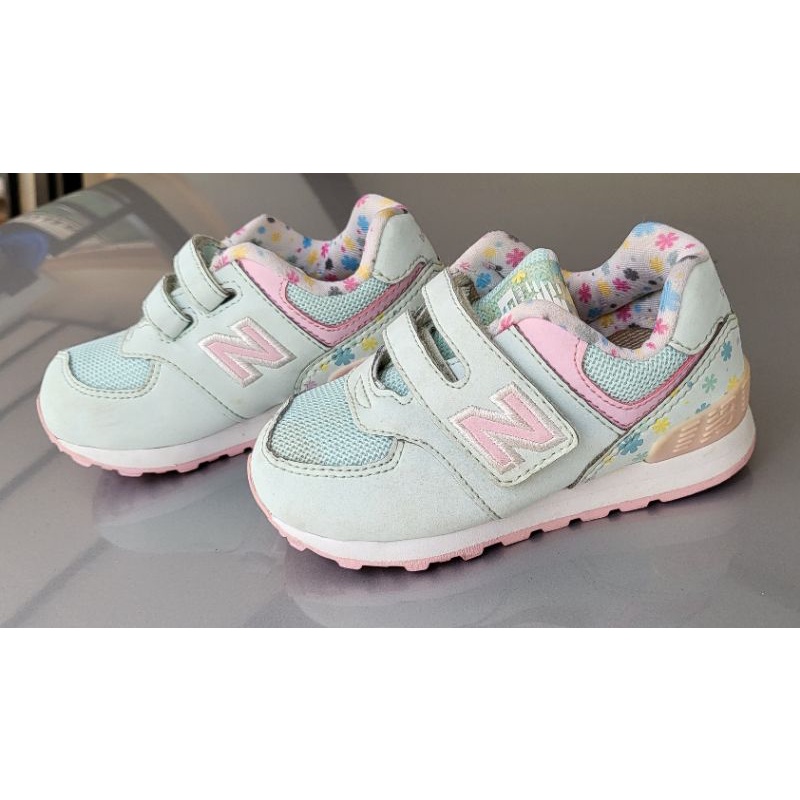 [[NEW BALANCE 574 ของแท้]] รองเท้าเด็ก มือสอง