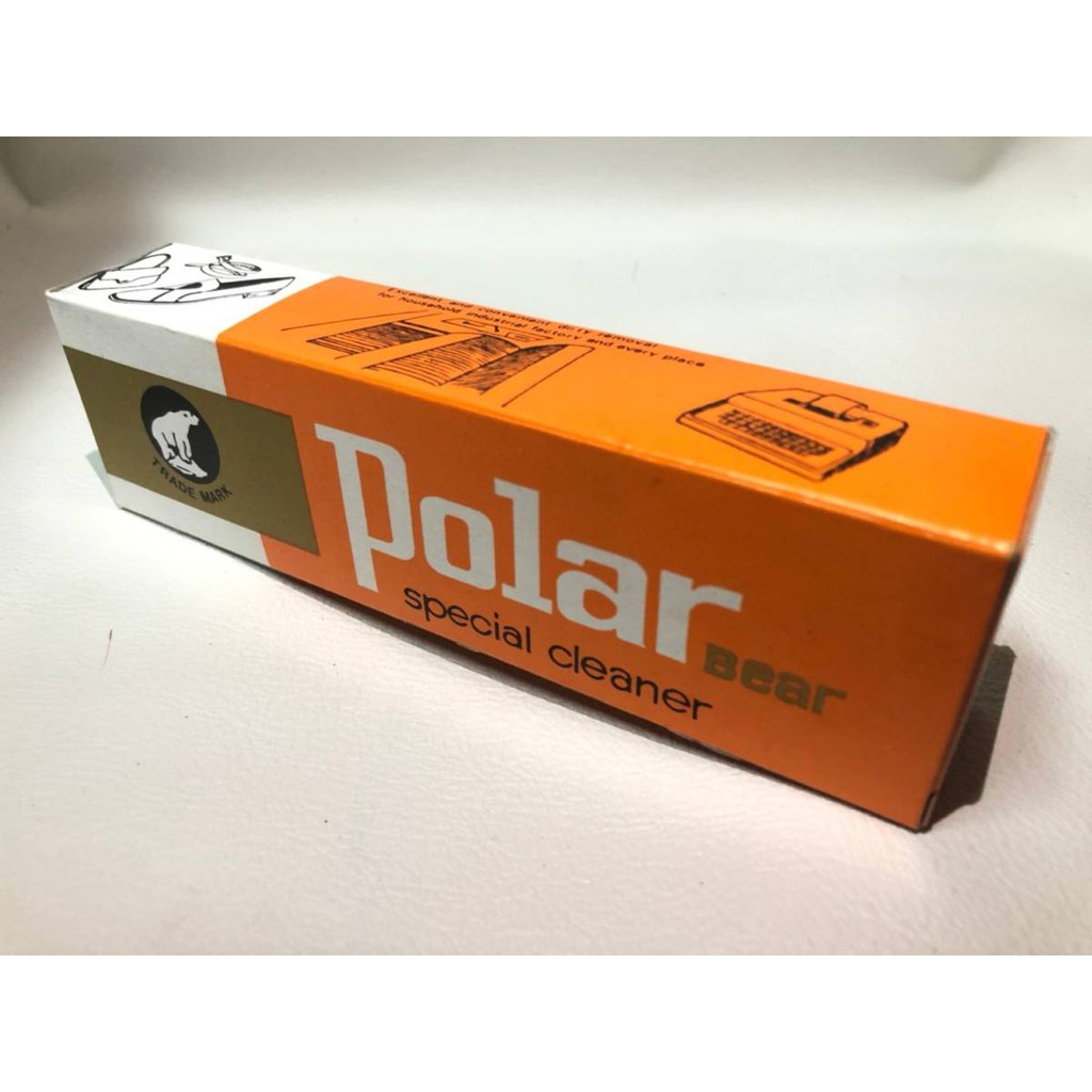 ครีมขัดเงารองเท้า ยี่ห้อโพลา (Polar Bear) ใช้ขัดเงา หรือทำความสะอาดรองเท้าหนัง กระเป๋า และเครื่องหนั