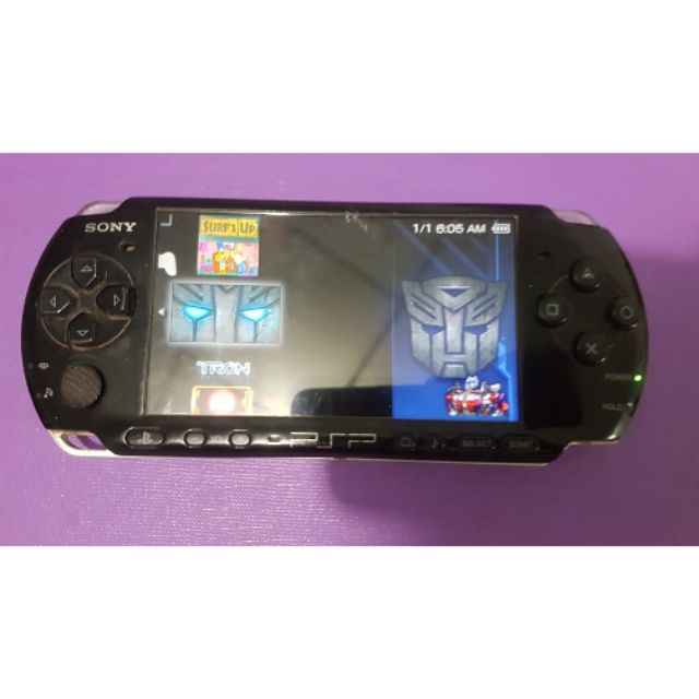 เครื่องเล่นเกมส์ Sony PSP 3000 มีเกมในเครื่องพร้อมเล่น