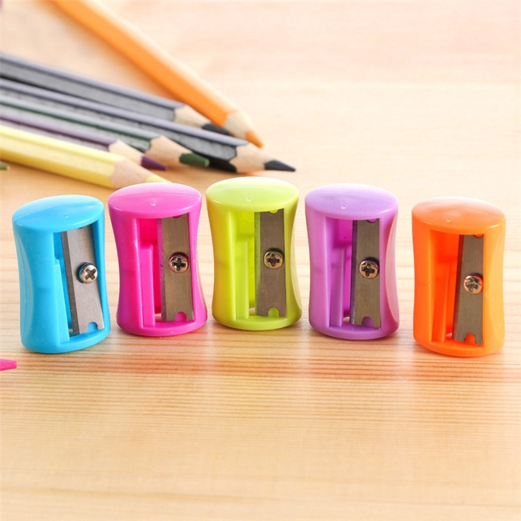 1Pcs Cute Pencil Sharpener Mini size Convenient use Easy storage Practical office&school supplies stationery