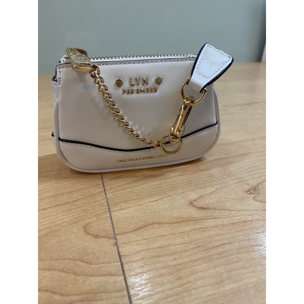 กระเป๋า LYN ใบจิ๋วน่ารักมากๆค่ะ