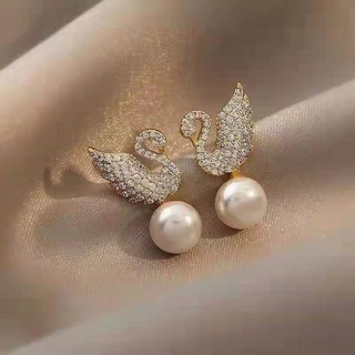 Fashion earrings ต่างหูเงินแท้925 ต่างหูแฟชั่นเกาหลีลายใหม่สุดฮิต ไม่ดำ ไม่แพ้แน่นอน งานมินิมอลน่ารักๆ (พร้อมกล่อง)