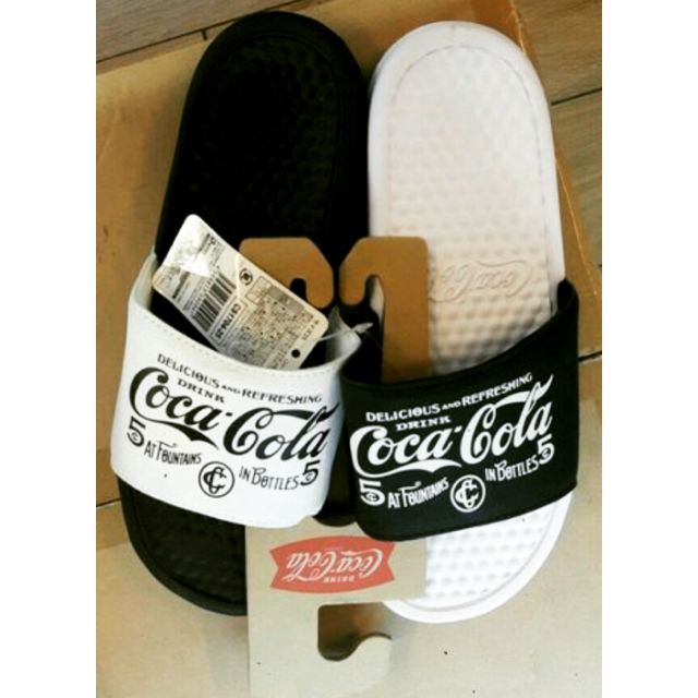 รองเท้าแตะของแท้Coca&amp;Cola License Japan
