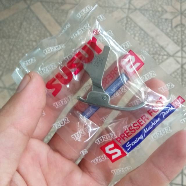 รองเท้าเย็บผ้า p351*