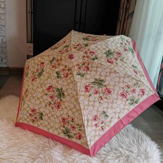 🎀 ร่ม Coach ลายหวานๆ พับเก็บได้  F75788  MINI UMBRELLA IN SIGNATURE LILY BOUQUET PRINT ลายดอกไม้น่ารัก