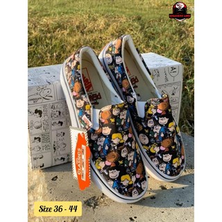 รองเท้า Vans Slip On x Peanuts The Gang