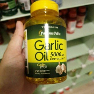 Puritans Pride Garlic Oil 5000 mg. / 250 Rapid Release Softgels