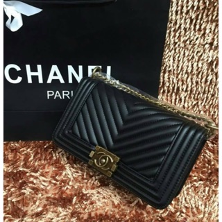 Chanel chevron 10"