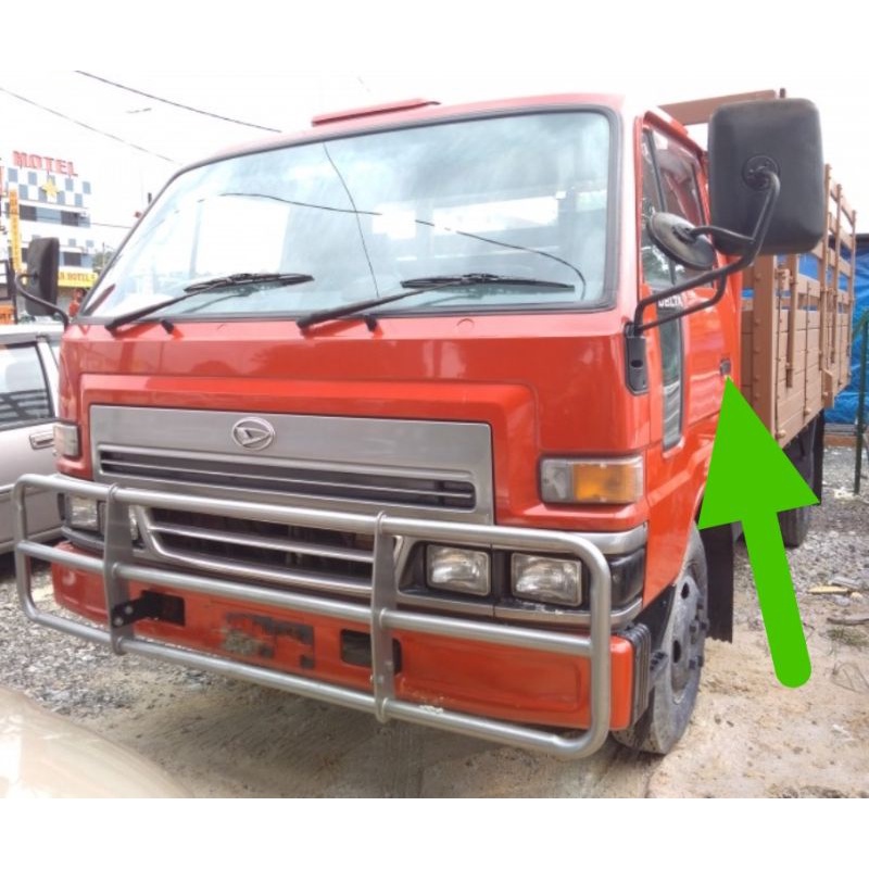 Daihatsu DV57 DV57A DV58 DV99 DV116 มือจับด้านนอก (RH / LH)