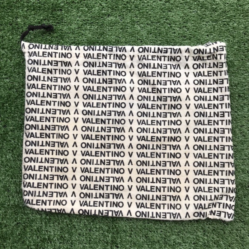 Valentino กระเป๋าหูรูด วาเลนติโน่