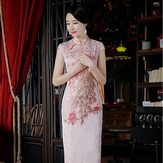 1302 ชุดตรุษจีนผู้หญิง (ชุดกี่เพ้า) แบบยาว สีชมพู ลายนกยูง - S