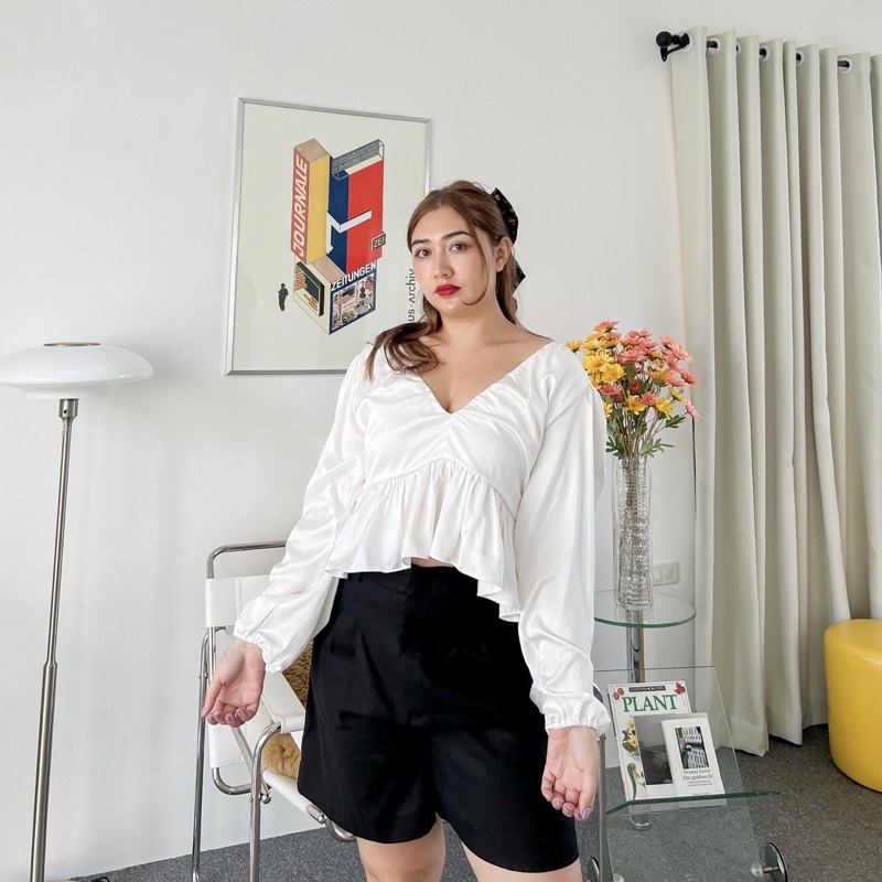 [LADYMJUL] ส่วนลด 65.- Lady M | เสื้อครอบซาตินใส่สบายเซ็กซี่ by ladyM