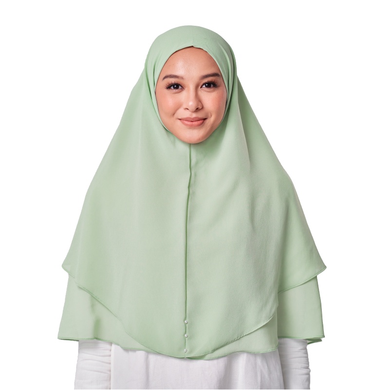 Umma Hayyan Chiffon Khimar ในสีเขียวมิ้นต์