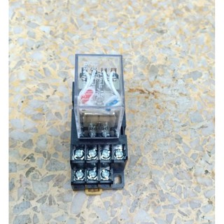 MY4N RELAY 220VAC รีเลย์ พร้อม Socket ขายชุดละ 90 บ.สินค้าพร้อมส่ง