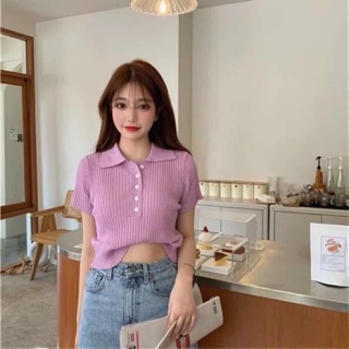 Crop top Polo knitted เสื้อไหมพรมคอปกโปโลทอลายร่อง เสื้อไหมพรมคอปกแขนสั้นแต่งกระดุม