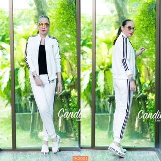 เซ็ม adidas สาวอวบ
