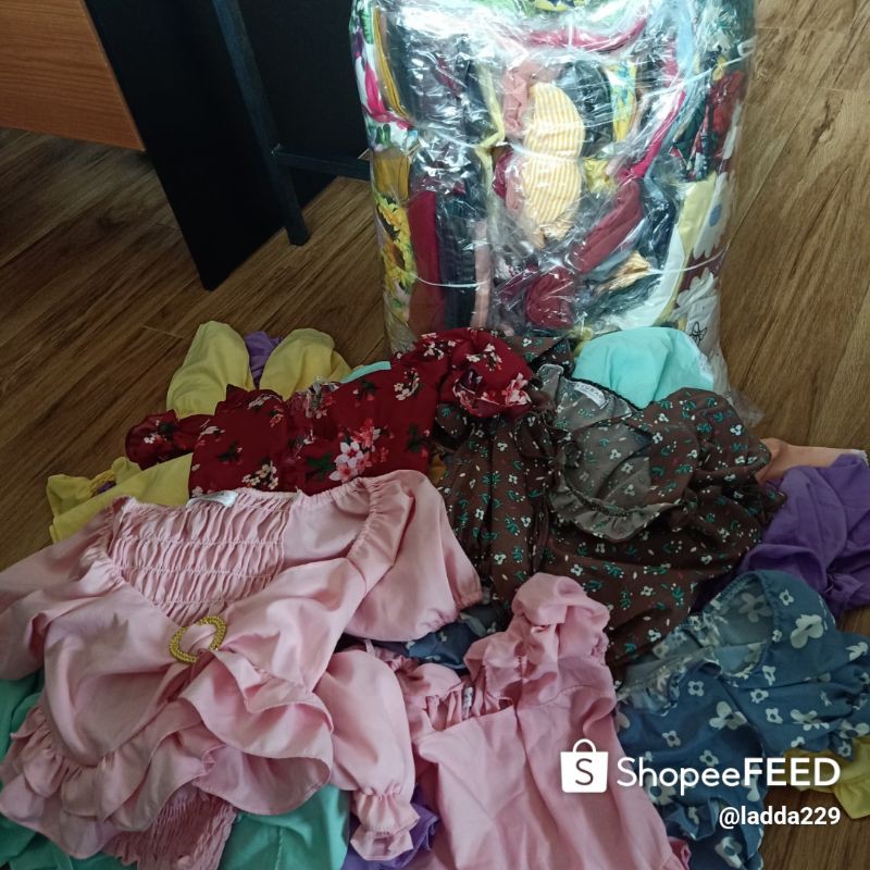 เสื้อผ้ามือ2ราคา116บาทติดจอง