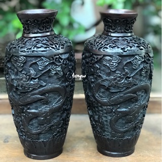 ราคาคู่ แจกันวัสดุเรซิ่น ลวดลายมังกร ขนาดสูง 9.5 นิ้ว