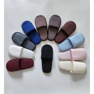 สลิปเปอร์โรงแรม Slippers รองเท้าใส่ในบ้าน พื้นยางอย่างดี