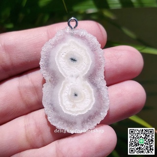 Quartz Stalactite Slice Flower Pendant (เฉพาะจี้)​