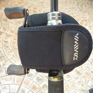 Daiwa กระเป๋าใส่รอกตกปลา Baitcasting Reel Bag Reel Protective Storage Case 2pcs ถุงใส่รอกสปิ้น ซองใส่รอกตกปลา