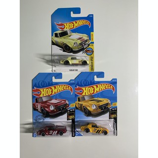 Hotwheels รถรุ่นFairlady 2000 in Yellow 2019