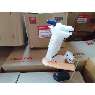 ปั้มติ๊ก ปั้มเชื้อเพลิง ของแท้เบิกศูนย์ HONDA  Dream-110i Super-Cub ดรีม110i รหัสอะไหล่ 16700-KZV-J02