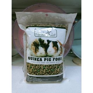 Guinea Pig Food 800g.  อาหารเม็ดสำเร็จรูป อาหารสำหรับหนูเเกสบี้ หนูตะเภา