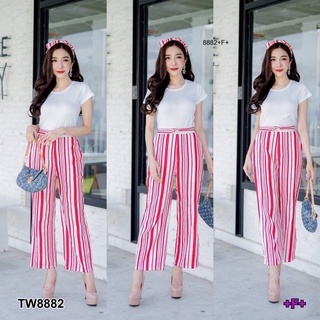 TW8882 Set 2 ชิ้น เสื้อยืดครอปตัวสั้น เนื้อผ้าคอตตอน มาคู่กับกางเกงเอวสูงขายาว ทรงกระบอกป้าลินิน มีซับในกางเกง