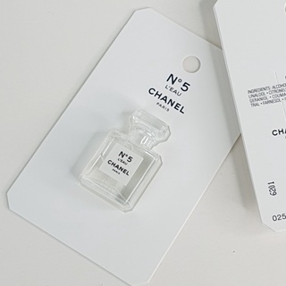 น้ำหอมจิ๋วมินิ Chanel NO 5 Leau Eau De Toilette Spray  for women 1.5ml ขนาดทดลองแบบแต้มพกพาน่ารัก