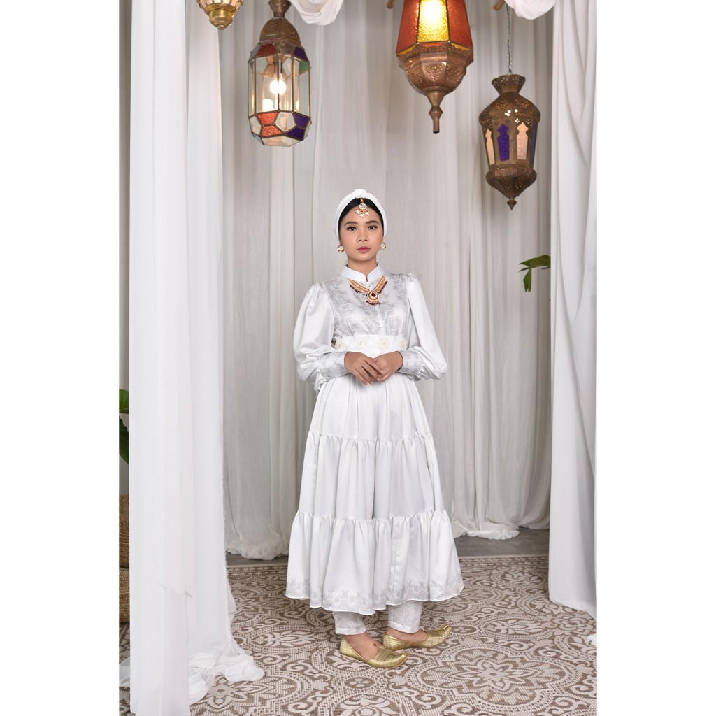 Sideline - Mella Tunic - Maya Raya อุปกรณ์เสริมสําหรับโทรศัพท์มือถือ ...
