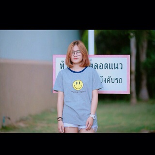 เสื้อยืด friday สีเทา^^