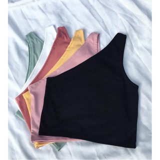 One shoulder crop top...