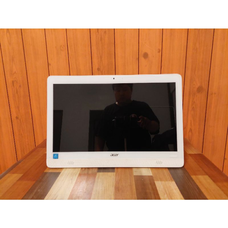 Acer All in one  - CPU Pentiun(R) J3710 4Core 4Thared- Ram 4gb- SSD 128gb- WebcamCamera- Mouse,Keybo