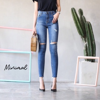 Mid-rise jeans