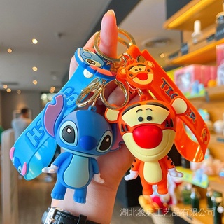【เตรียมส่ง! ! ! 】 Disney Mickey and Minnie Mouse Keychain การ์ตูนตะเข็บทิกเกอร์มิกกี้ มินนี่ตุ๊กตาพวงกุญแจจี้ ใหม่ความคิดสร้างสรรค์พวงกุญแจ Gift