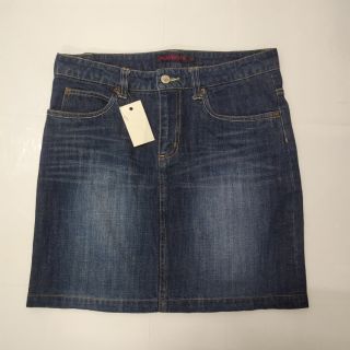รหัส(ข89)
👖กระโปรงยีนส์  PLAY BOY เอว32"