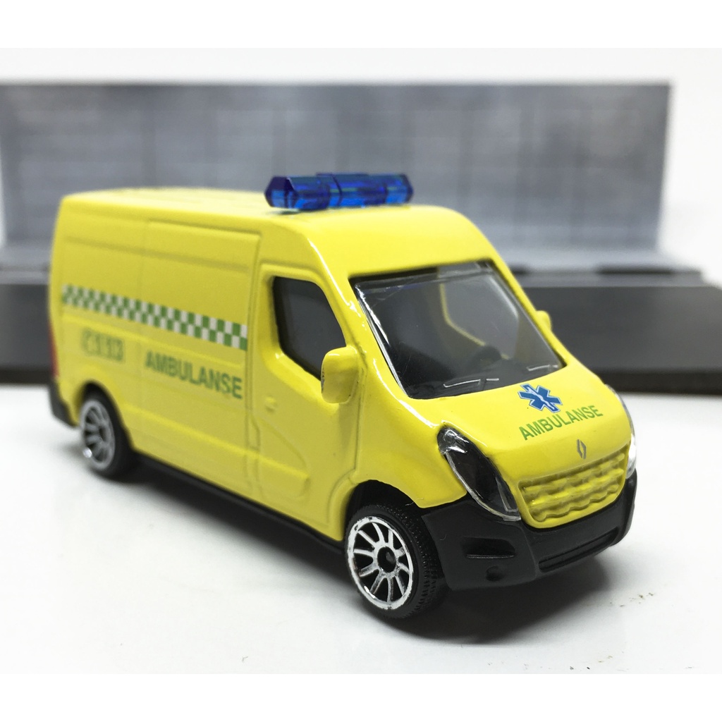 Majorette Renault Master - Ambulanse 113 - Norway Ambulance - Yellow Color /Wheels 5U /scale 1/66 (3