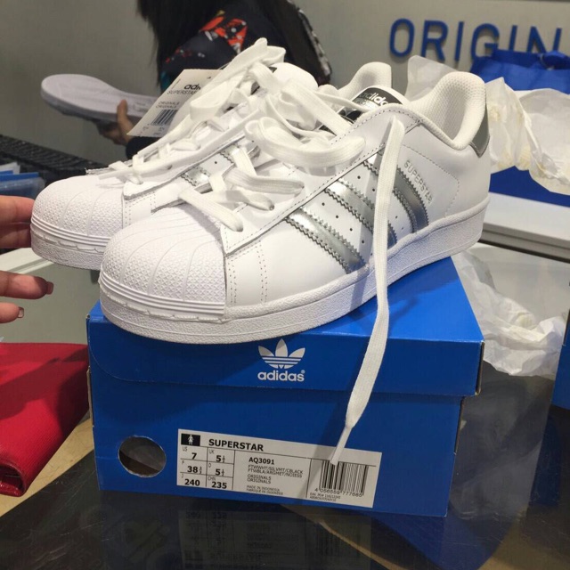 superstar Adidas